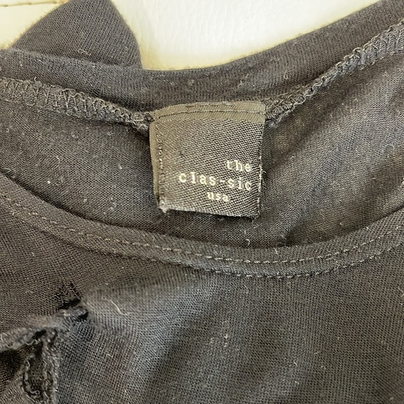 Sexy Distressed Tee - Picture 4 of 5